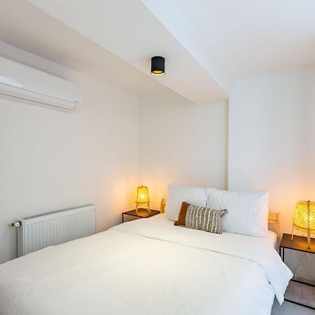 Excellent Flat With Lovely Backyard In Cihangir Estambul Exterior foto