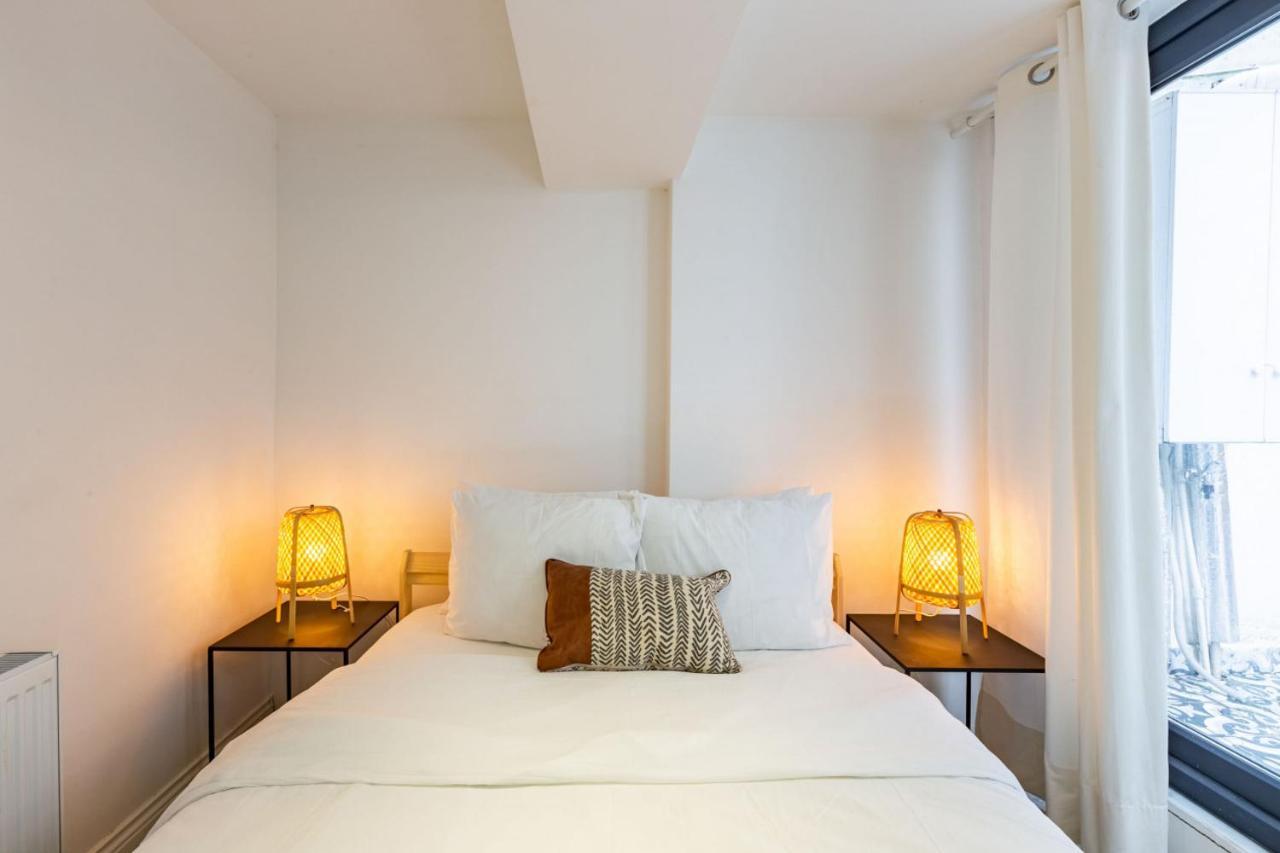 Excellent Flat With Lovely Backyard In Cihangir Estambul Exterior foto